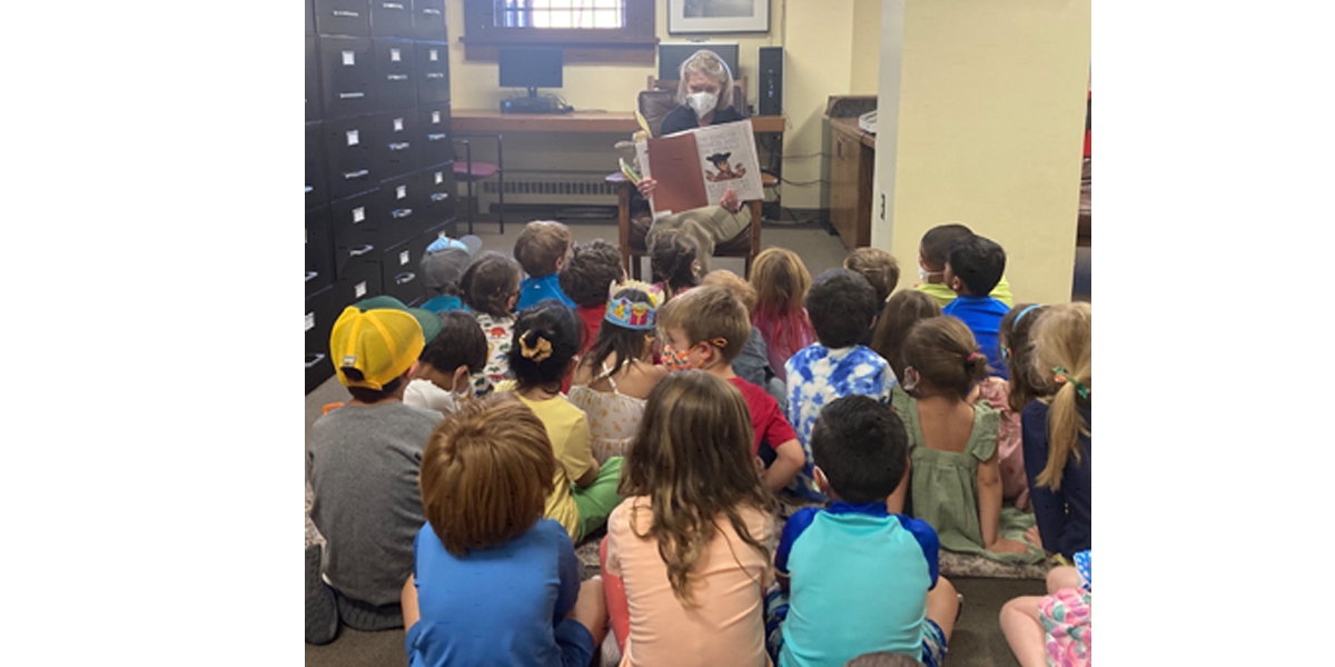 Elements of Art: Story Time at the Museum Library