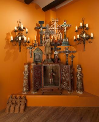 2- MOIFA_Espinar_01: Fireplace display in the home of Judith Espinar